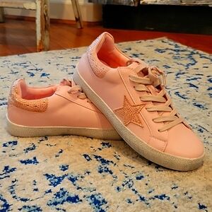 Pierre Dumas Outwoods Bedazzled Sneakers Size 8